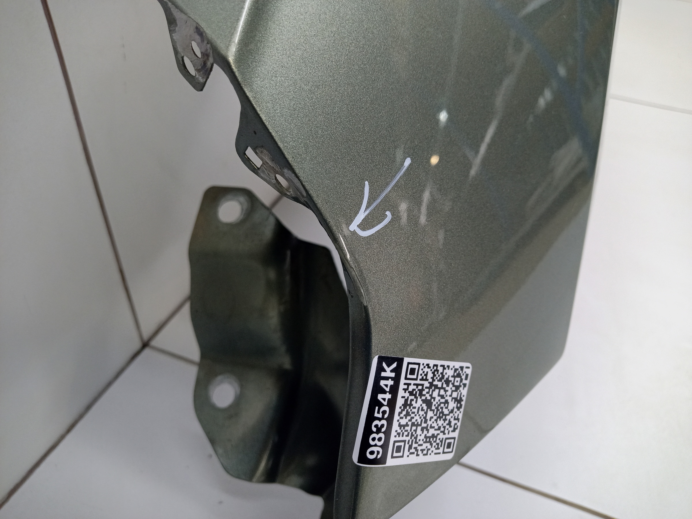 Крыло переднее левое Geely Preface