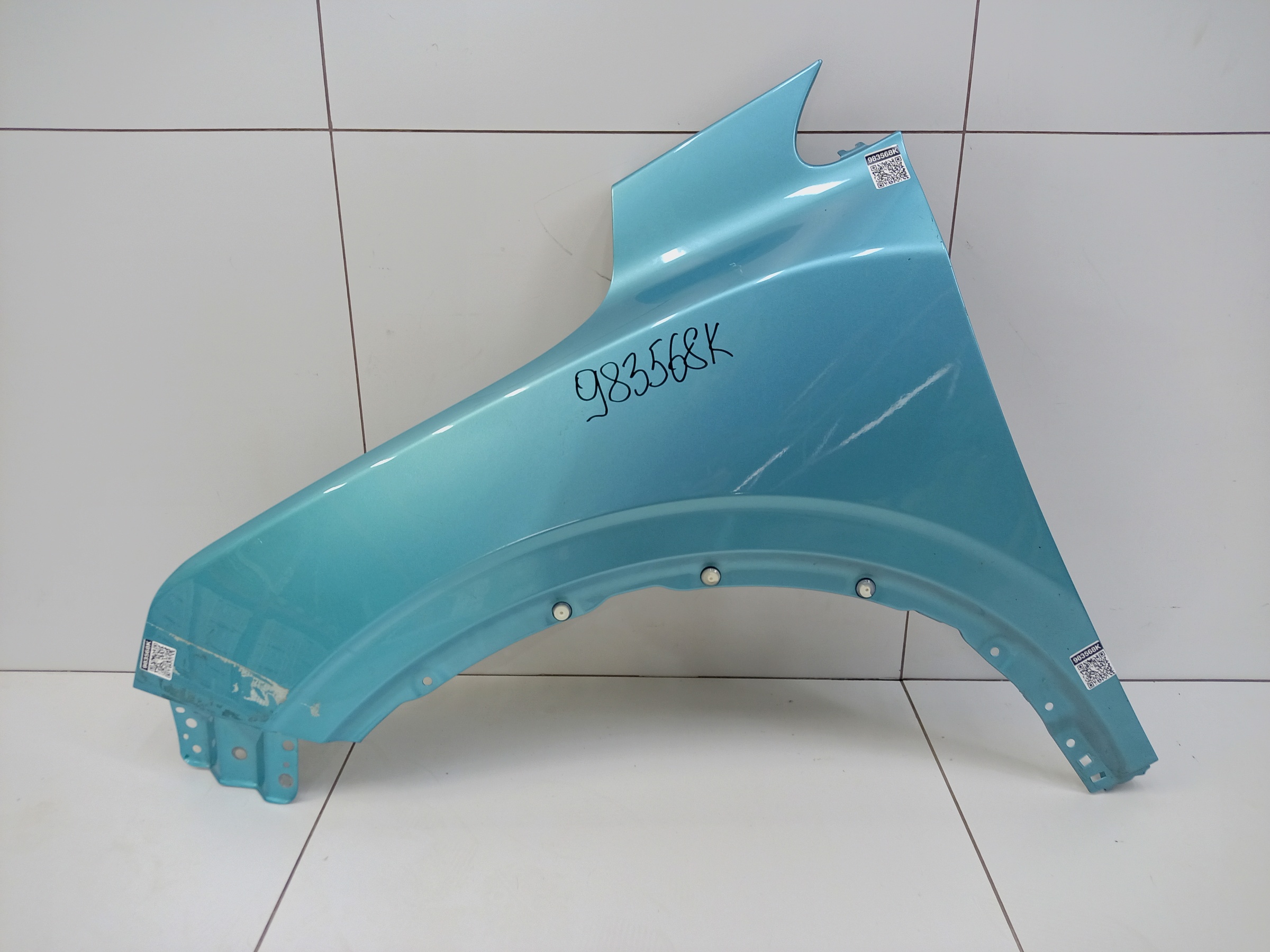 Крыло переднее левое Geely Coolray