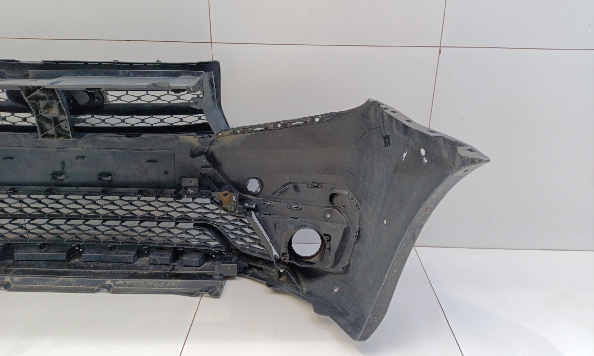 Бампер передний Lada Largus Cross 1 Restail