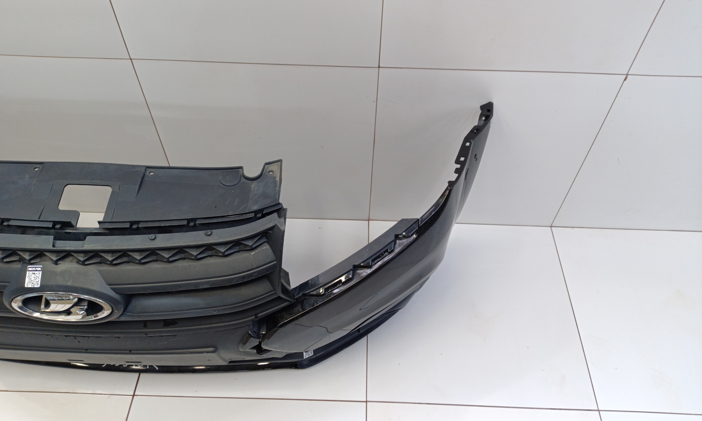 Бампер передний Lada Largus Cross 1 Restail