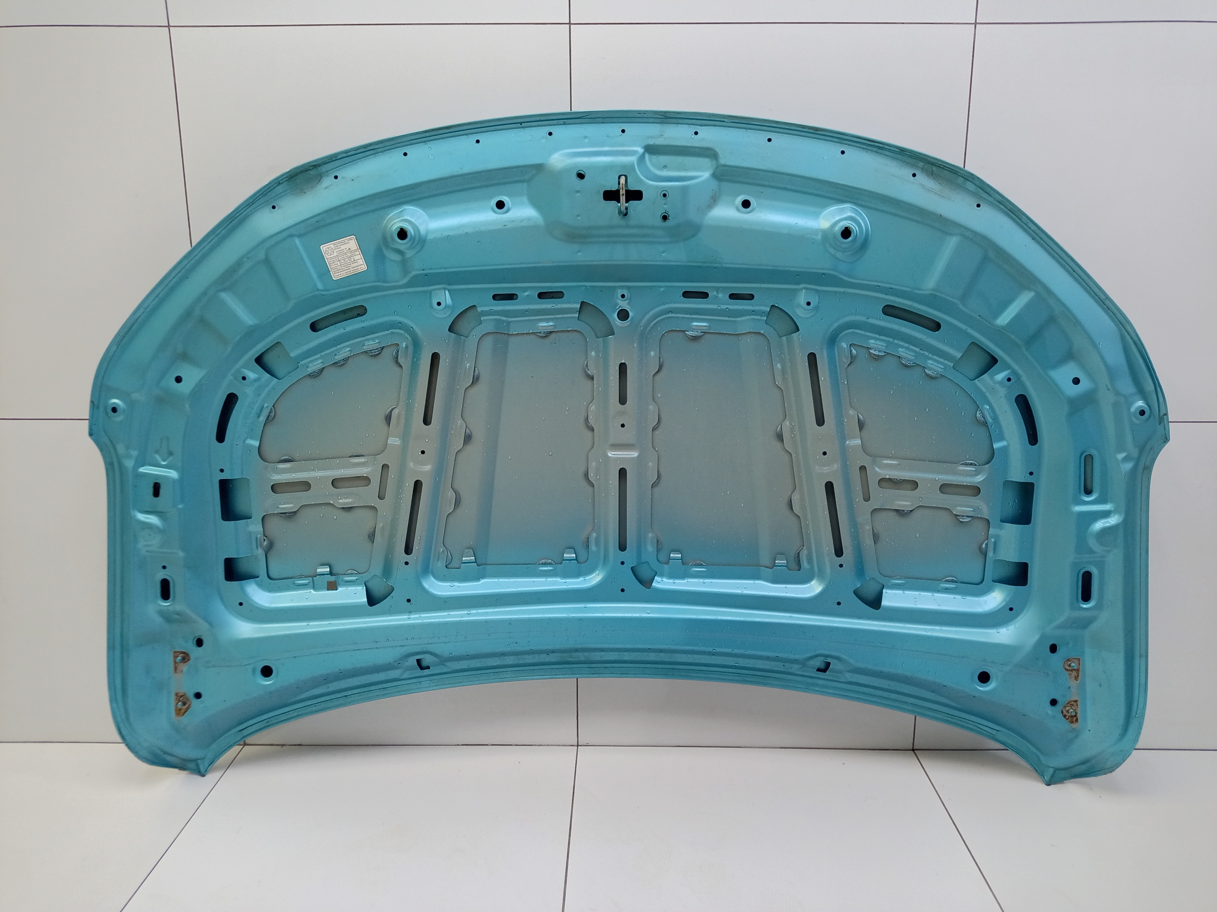 Капот Geely Coolray