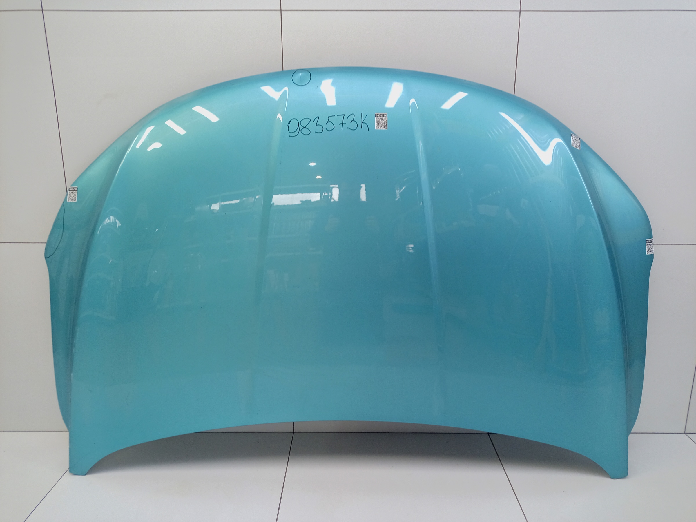 Капот Geely Coolray