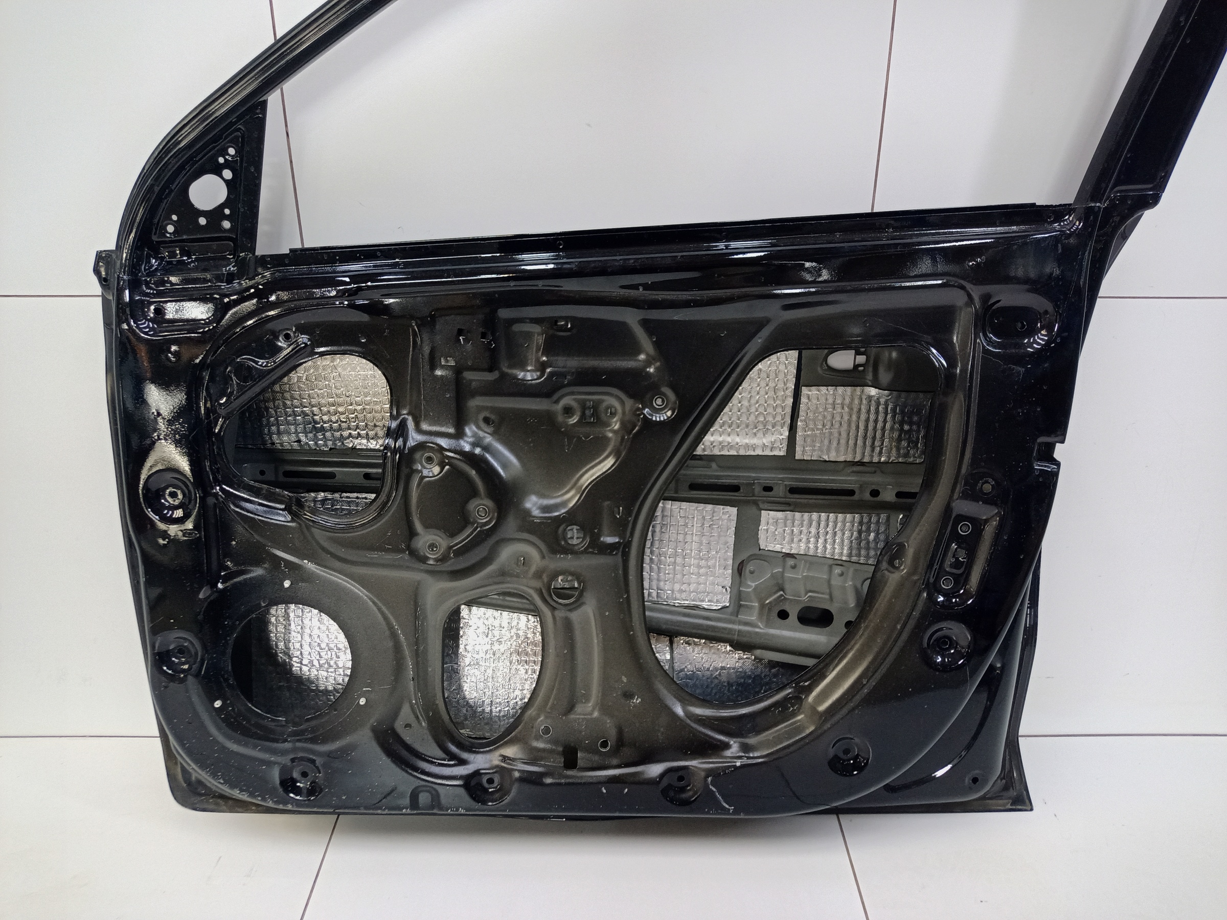 Дверь передняя правая Kia Rio 4