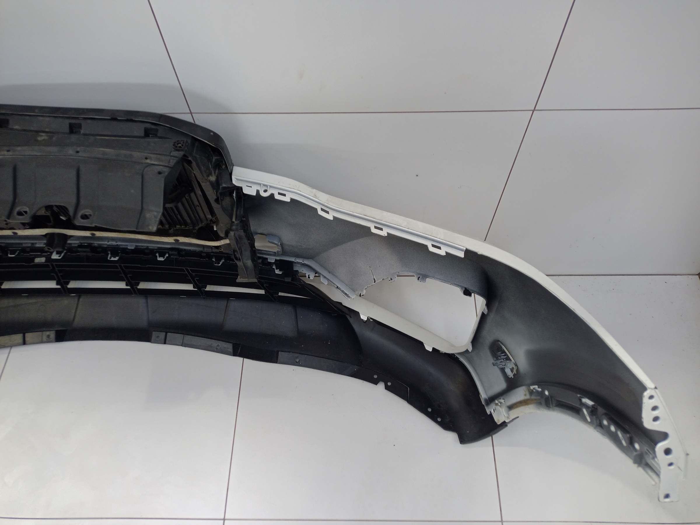 Бампер передний BMW X7 G07