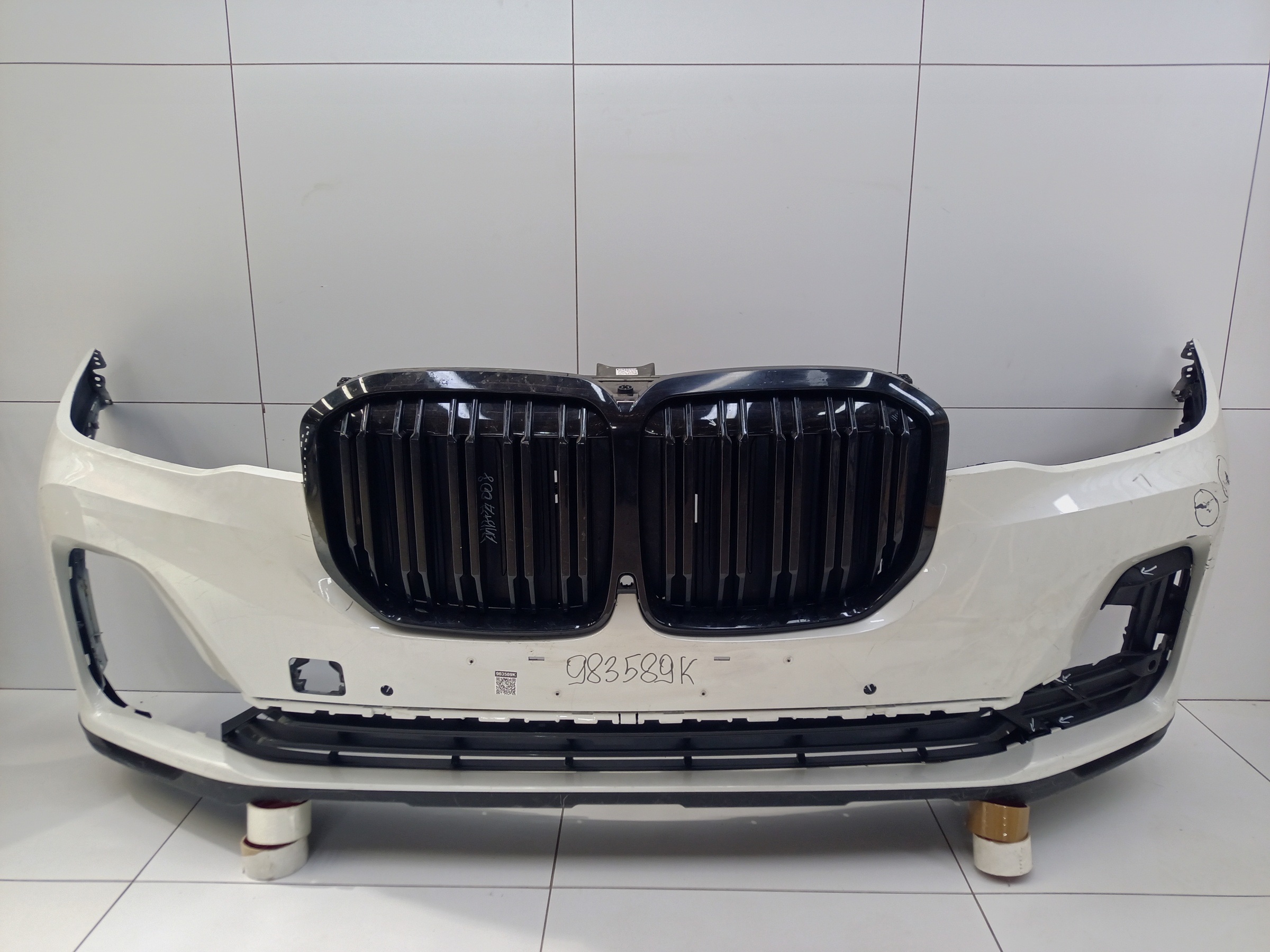 Бампер передний BMW X7 G07