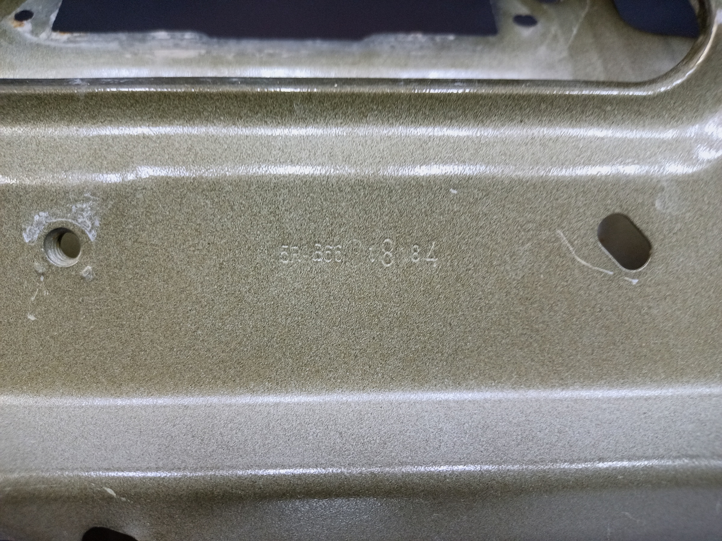 Крышка багажника Mitsubishi Outlander 3 Restail 2