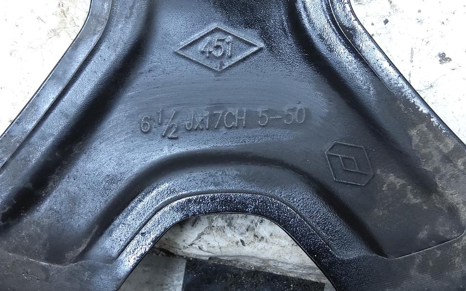 Диск колеса литой Renault Kaptur R17 " Steppe Energy " черный