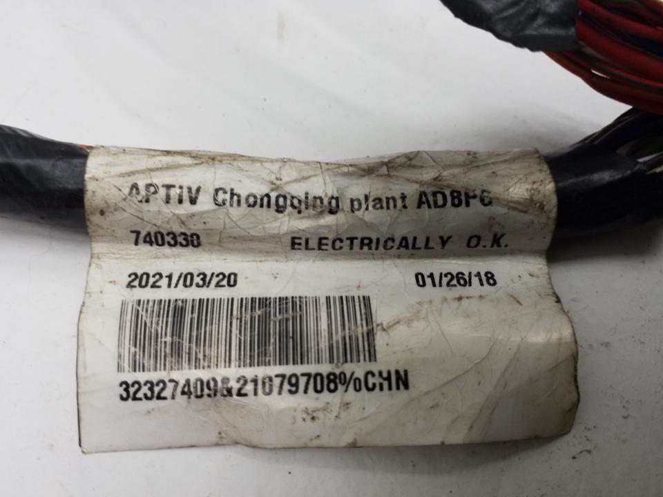 Проводка моторного отсека Volvo