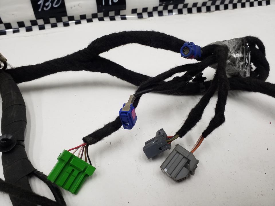 Проводка моторного отсека Volvo