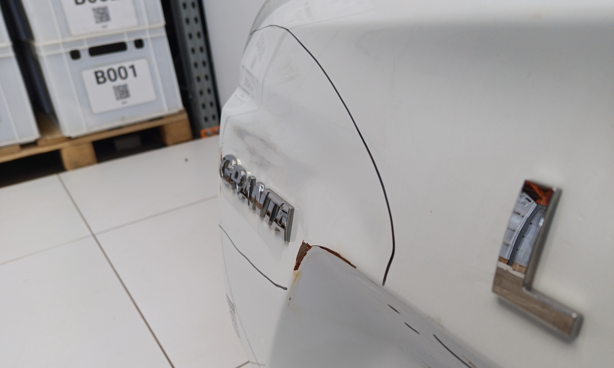 Крышка багажника Lada Granta Sedan 1 Restail