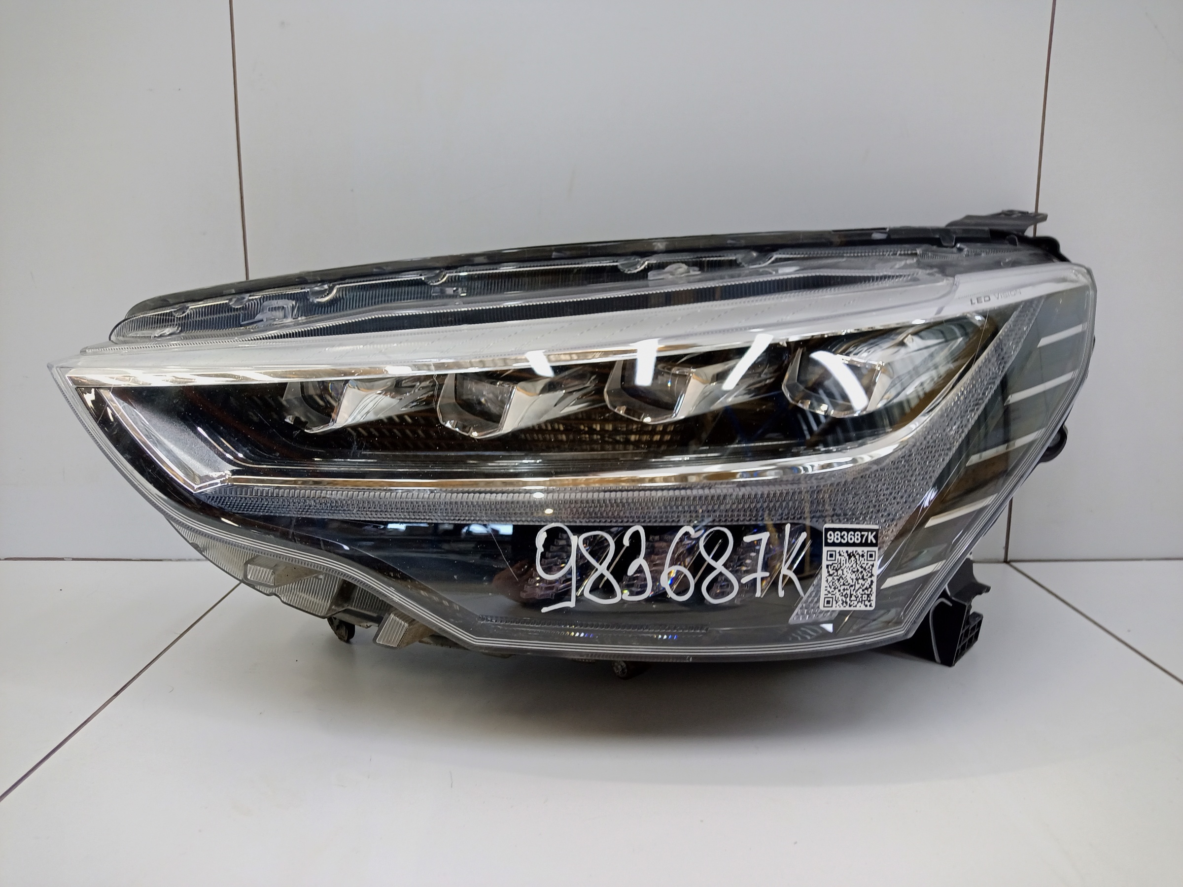 Фара передняя левая Haval Jolion LED
