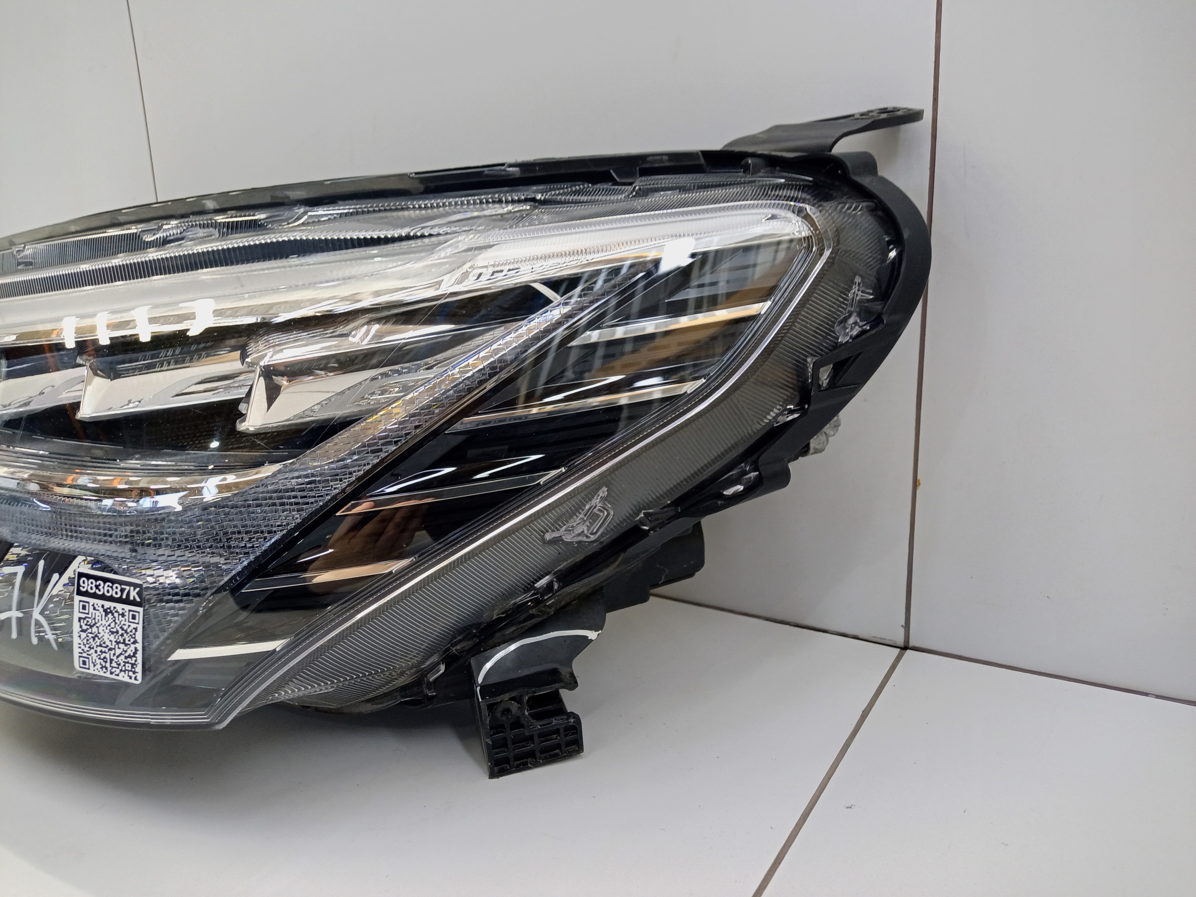 Фара передняя левая Haval Jolion LED