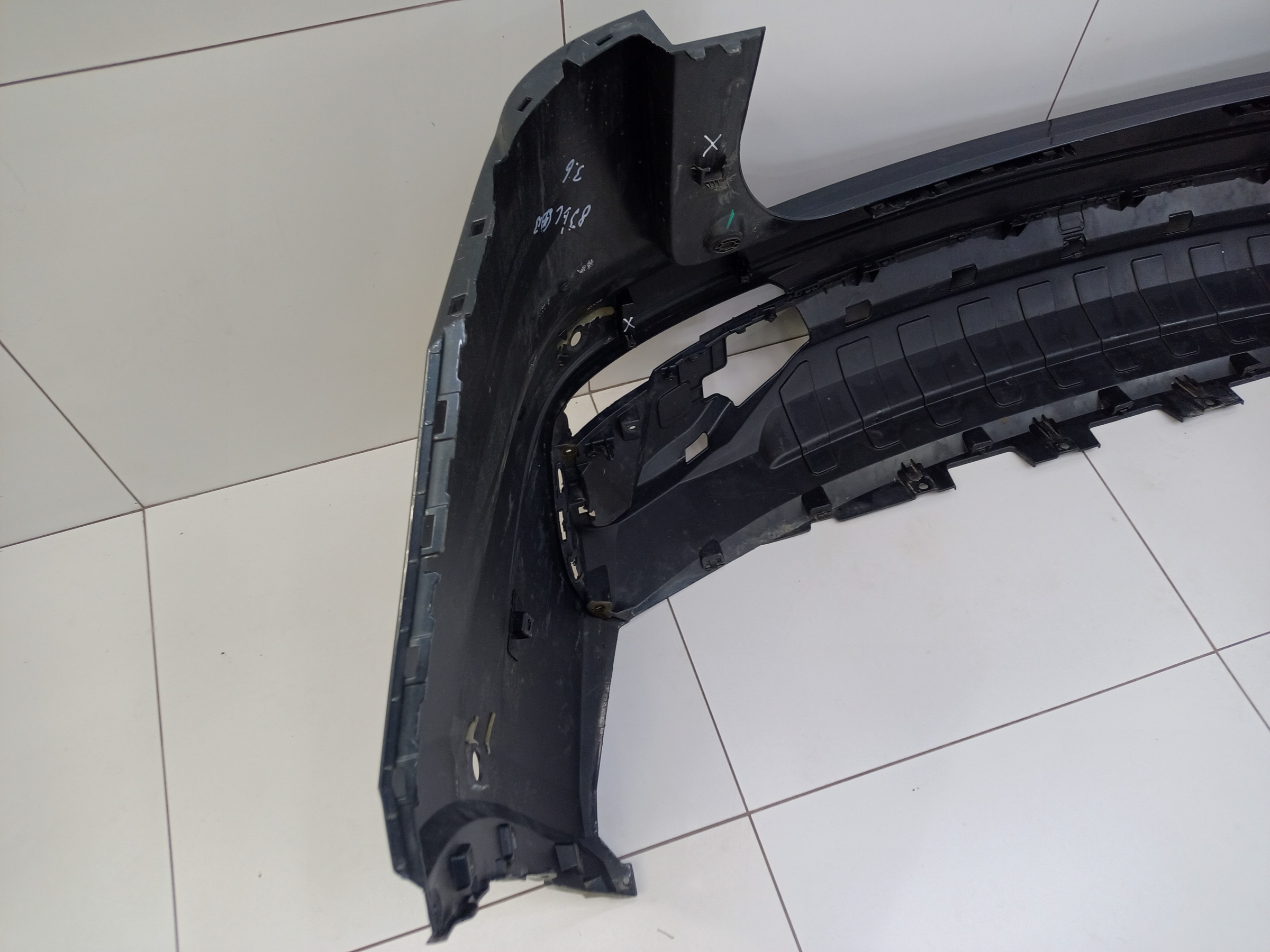 Бампер задний Geely Monjaro
