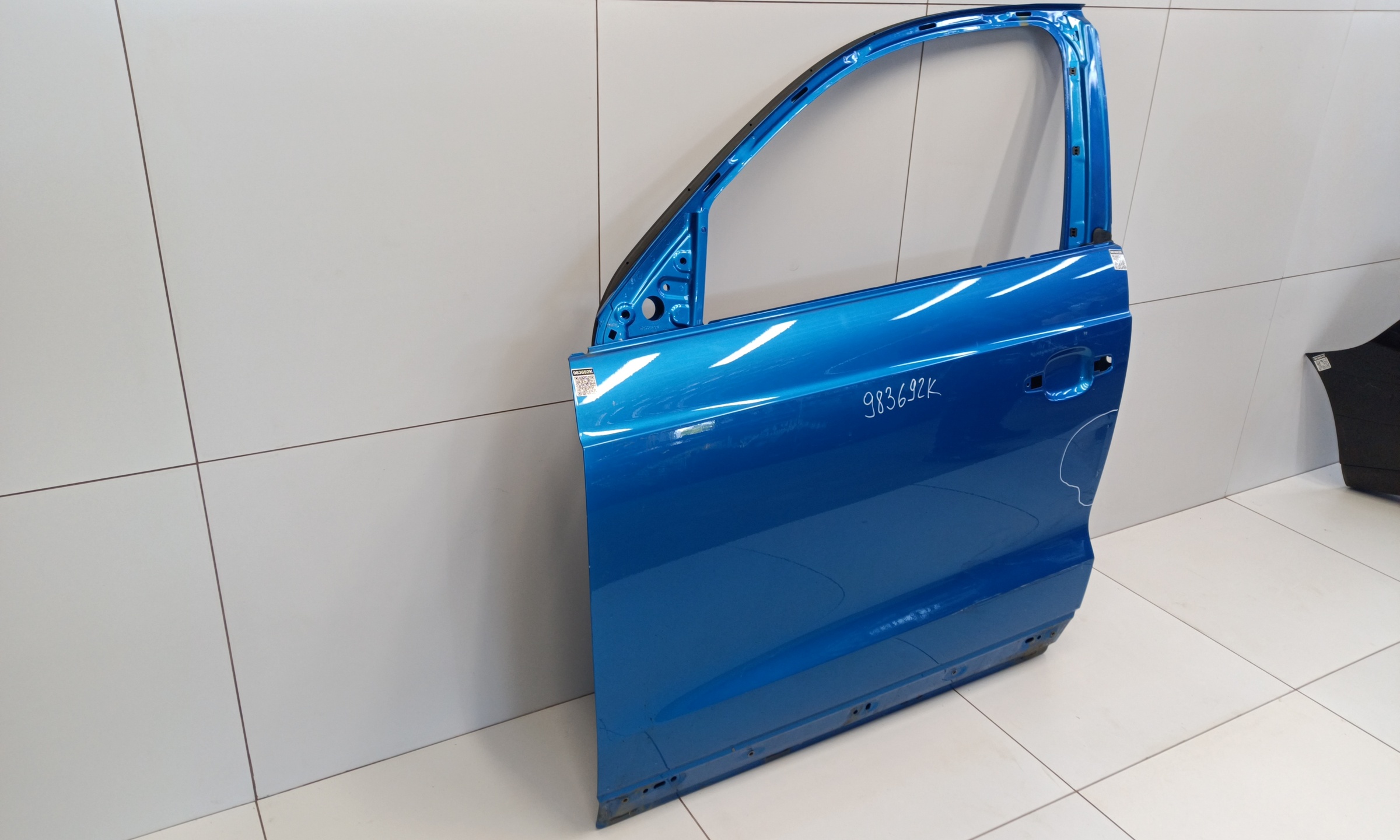 Дверь передняя левая Audi Q3 1