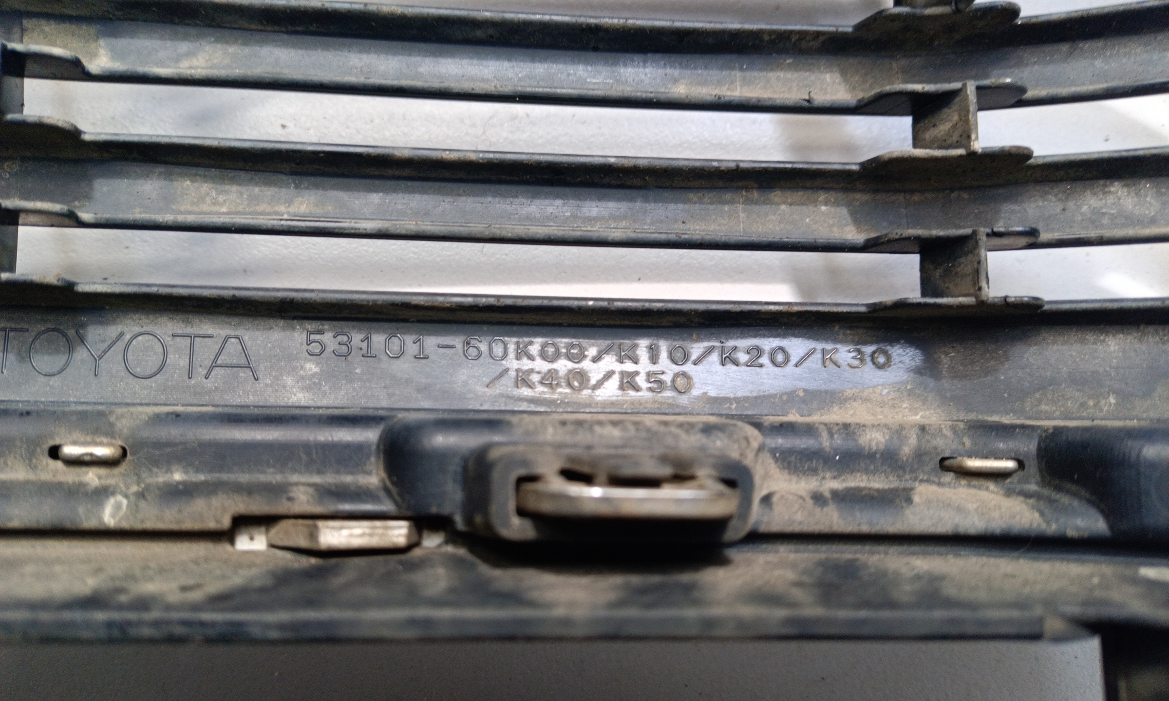 Решётка радиатора Toyota Land Cruiser Prado 150 Restail 3