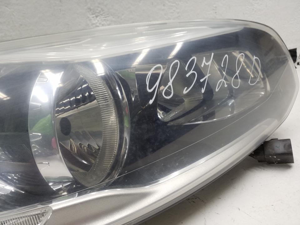 Фара передняя правая Volvo XC60 1 Restail
