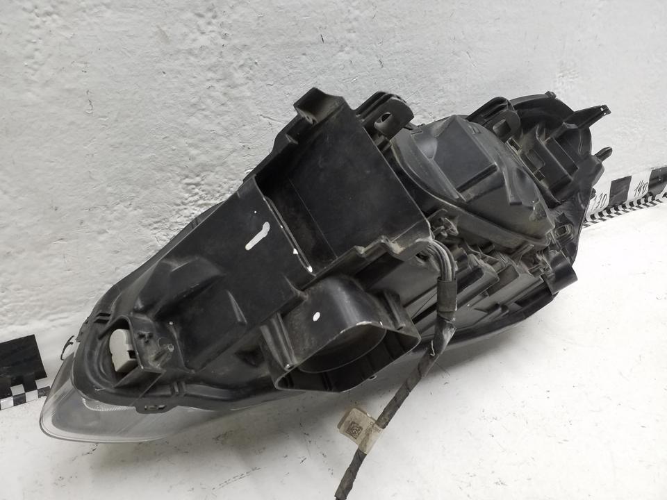 Фара передняя правая Volvo XC60 1 Restail