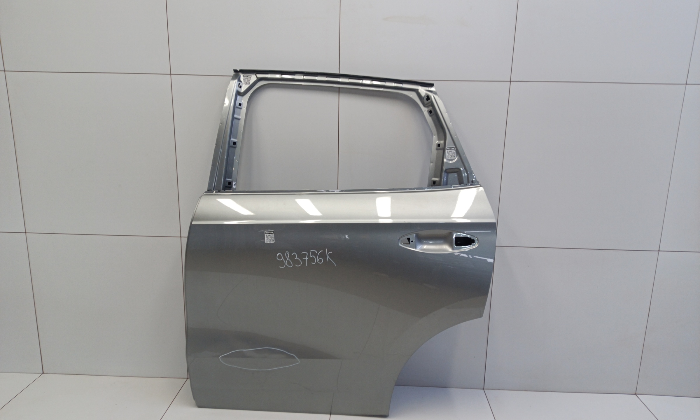Дверь задняя левая Haval Jolion без молдинга