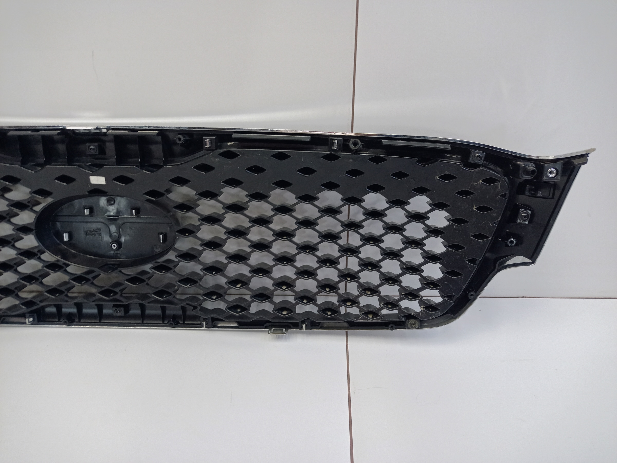 Решетка радиатора Kia Sorento 3
