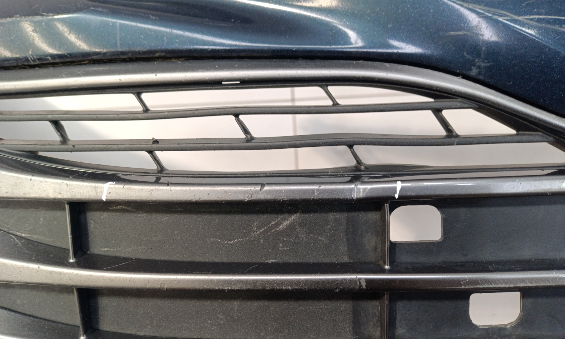 Бампер передний Toyota Camry V70