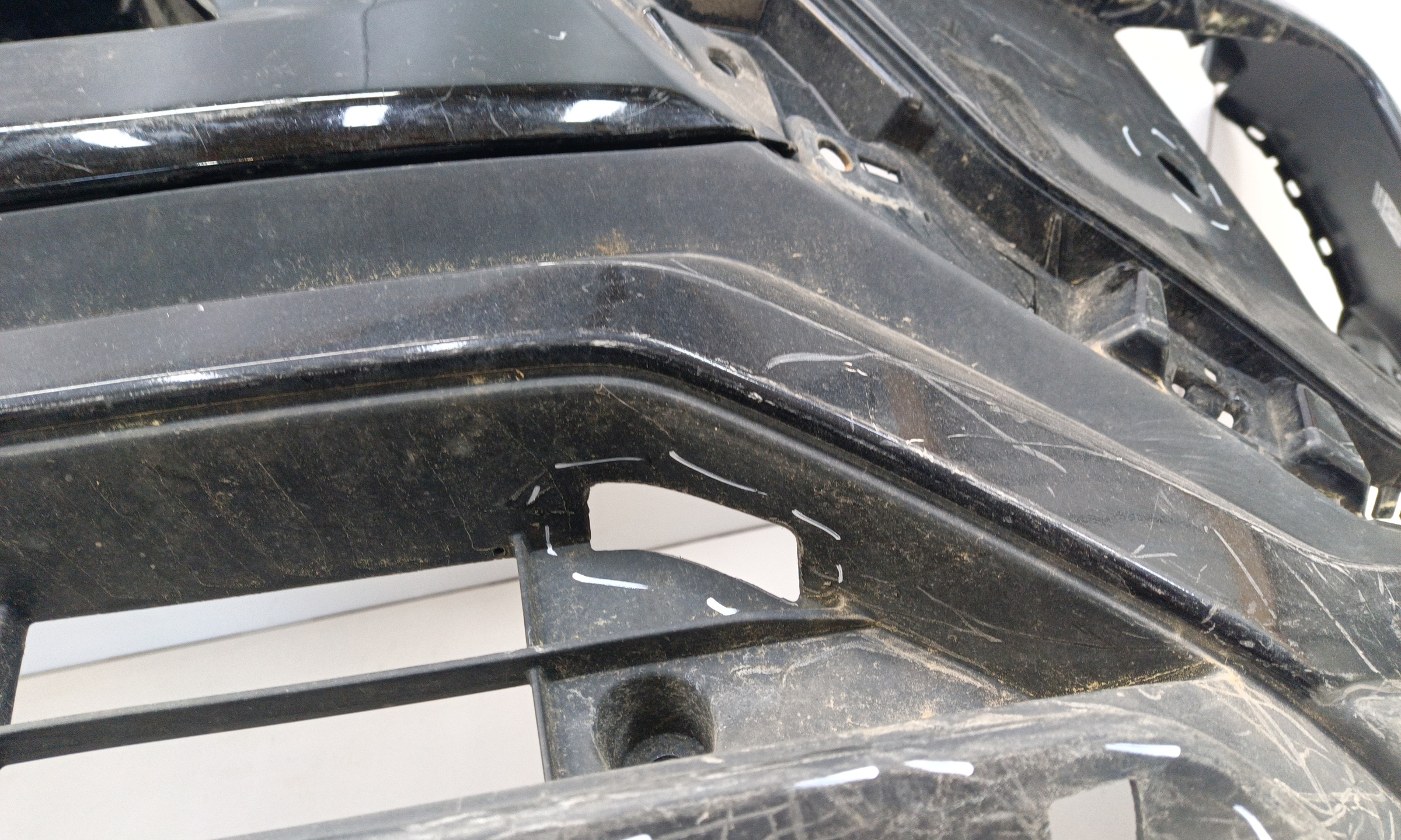 Бампер передний Mitsubishi Eclipse Cross