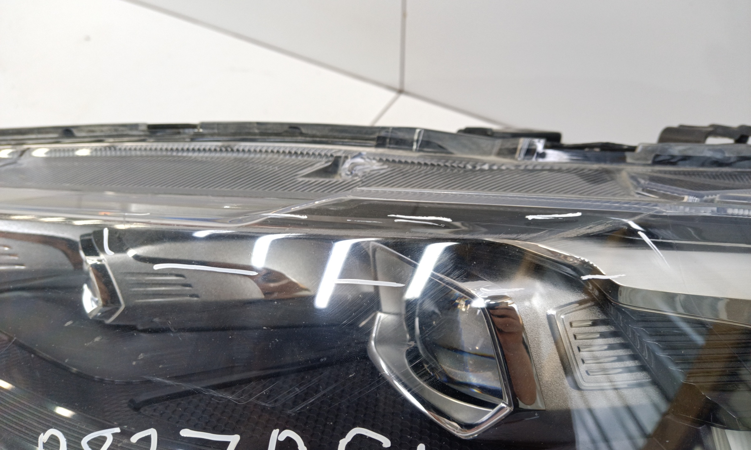 Фара передняя левая Haval F7 LED