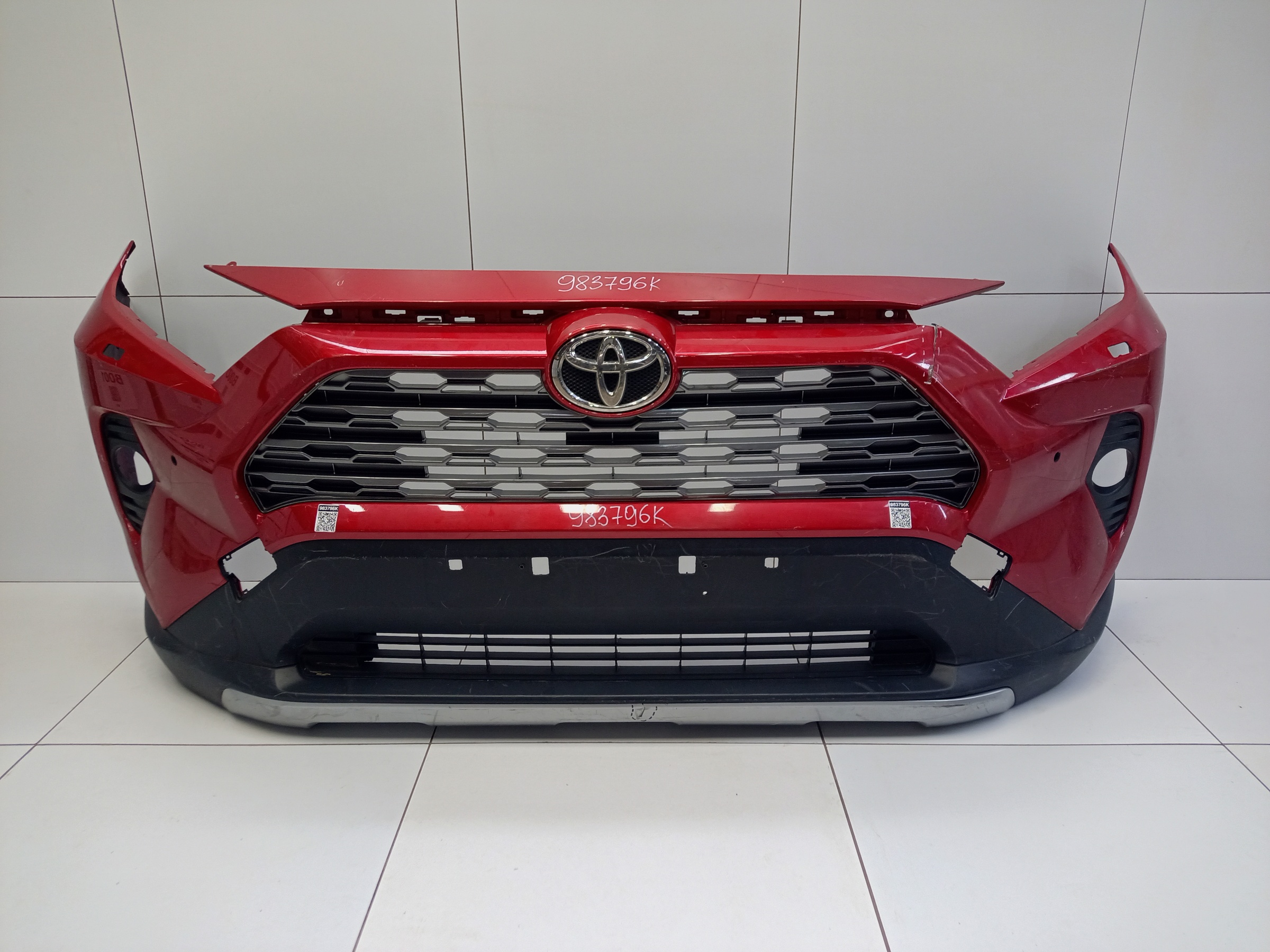 Бампер передний Toyota RAV4 XA50