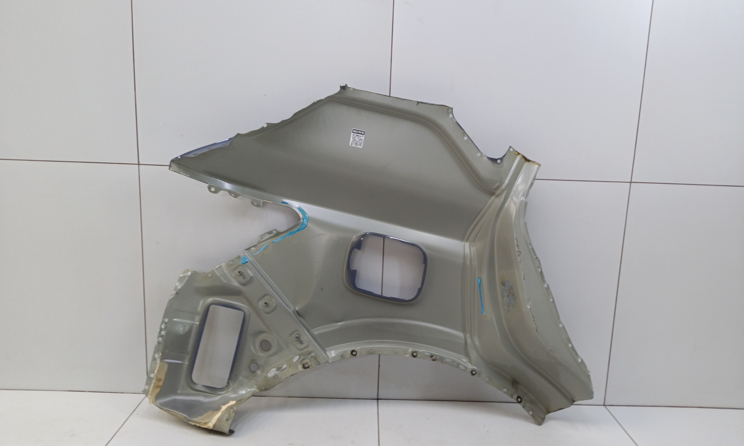Крыло заднее левое Geely Coolray Restail