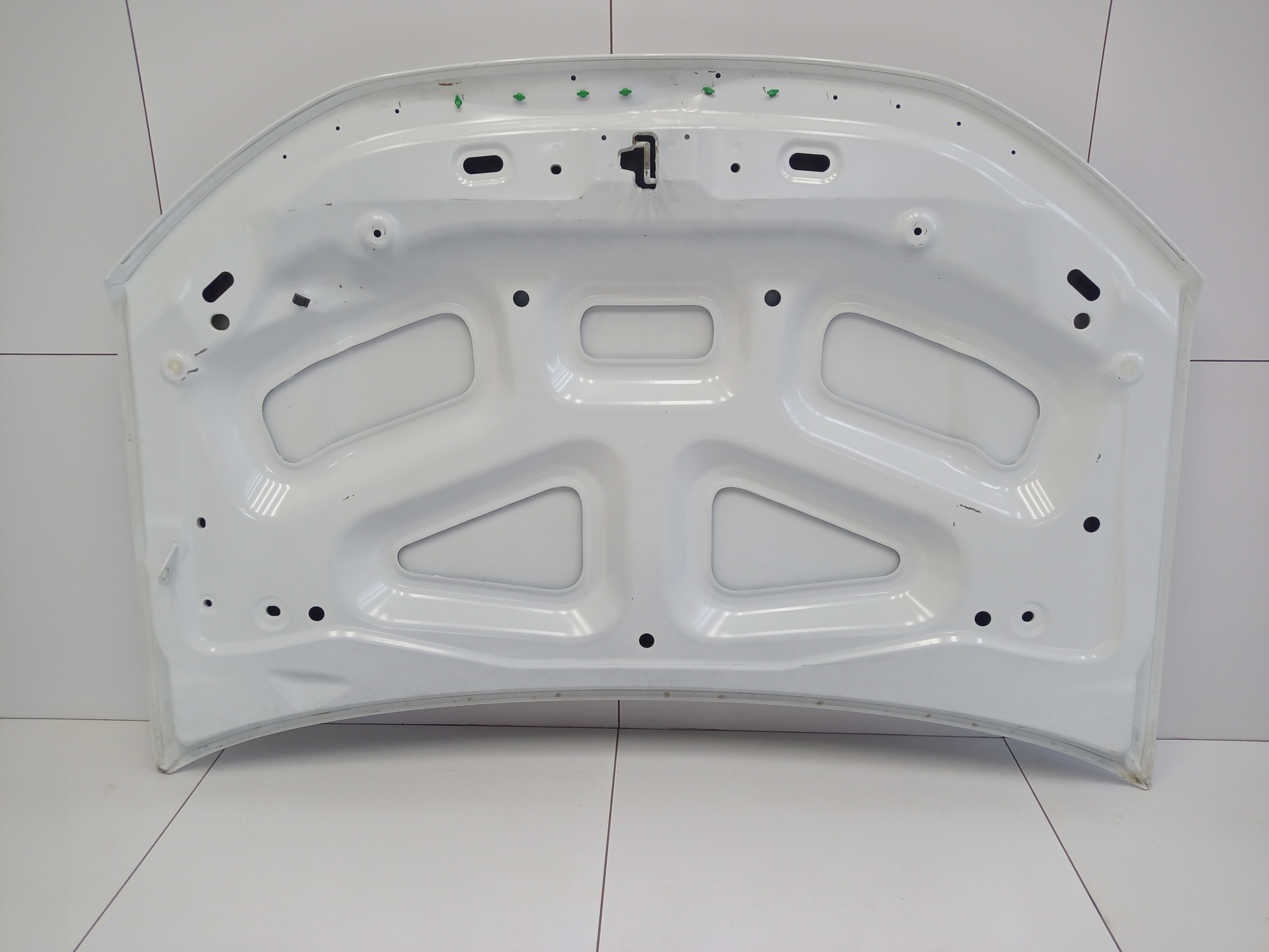 Капот Lada Largus 1 Restail