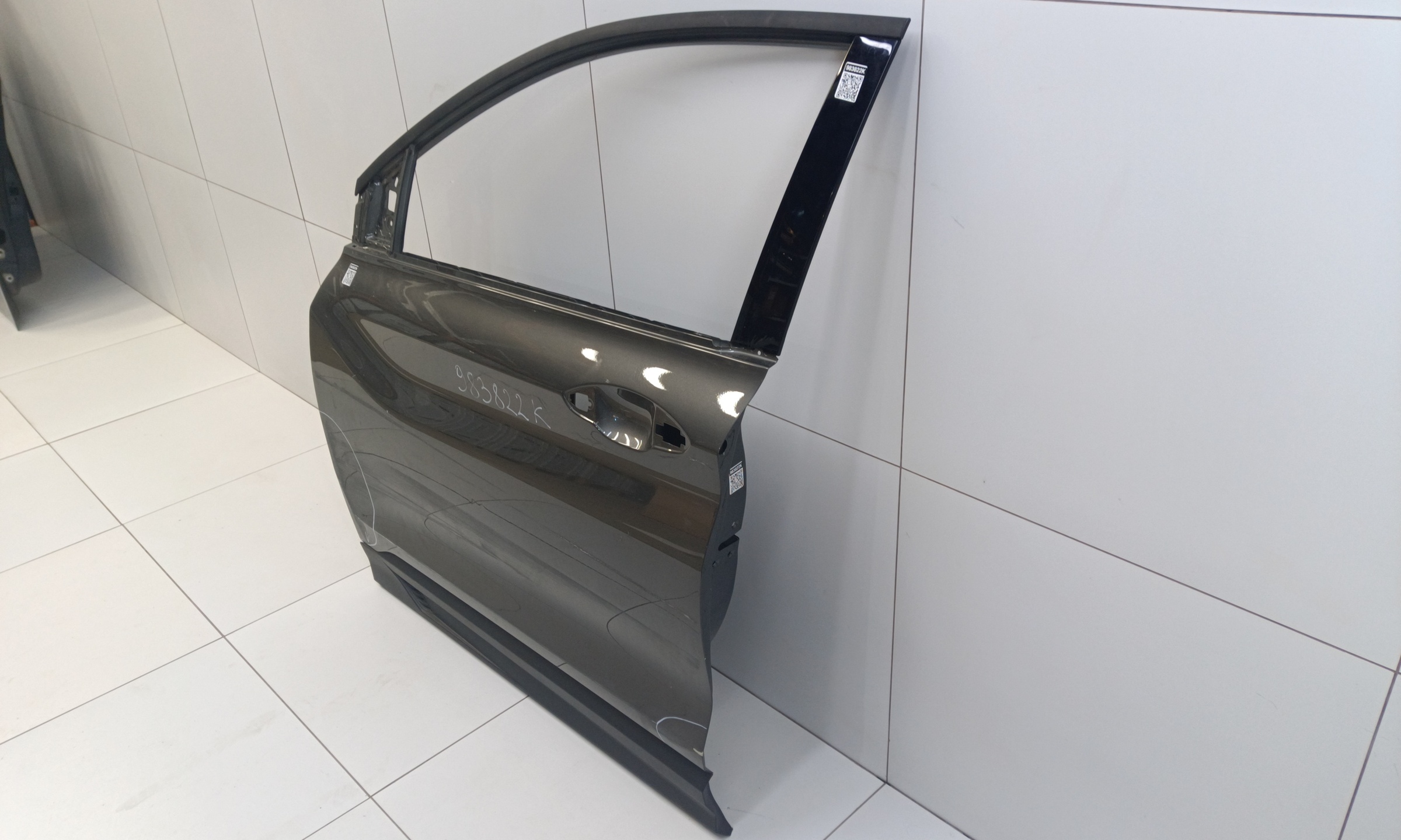 Дверь передняя левая Geely Coolray