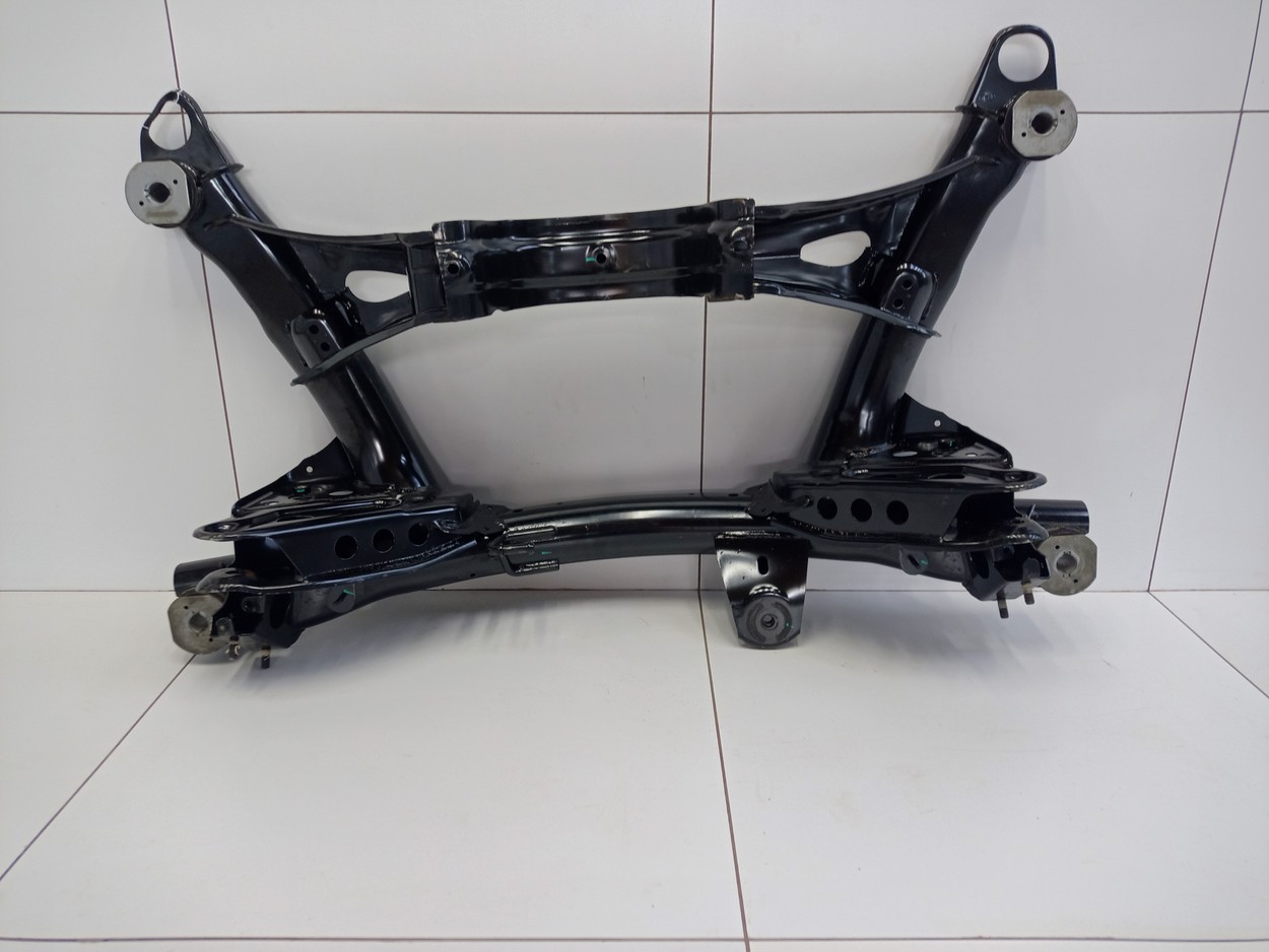 Подрамник задний Geely Monjaro