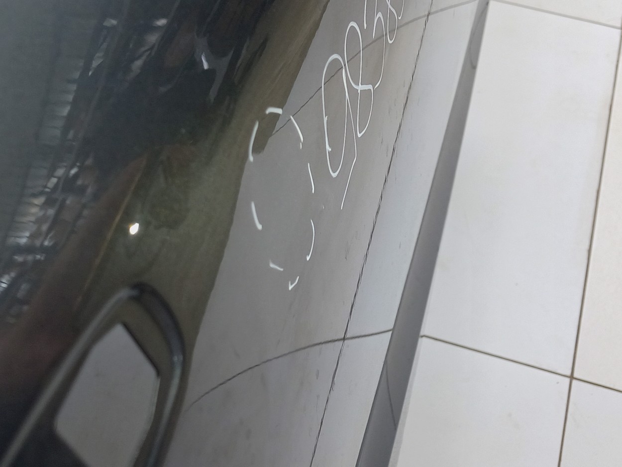 Дверь передняя правая Volvo XC60 2