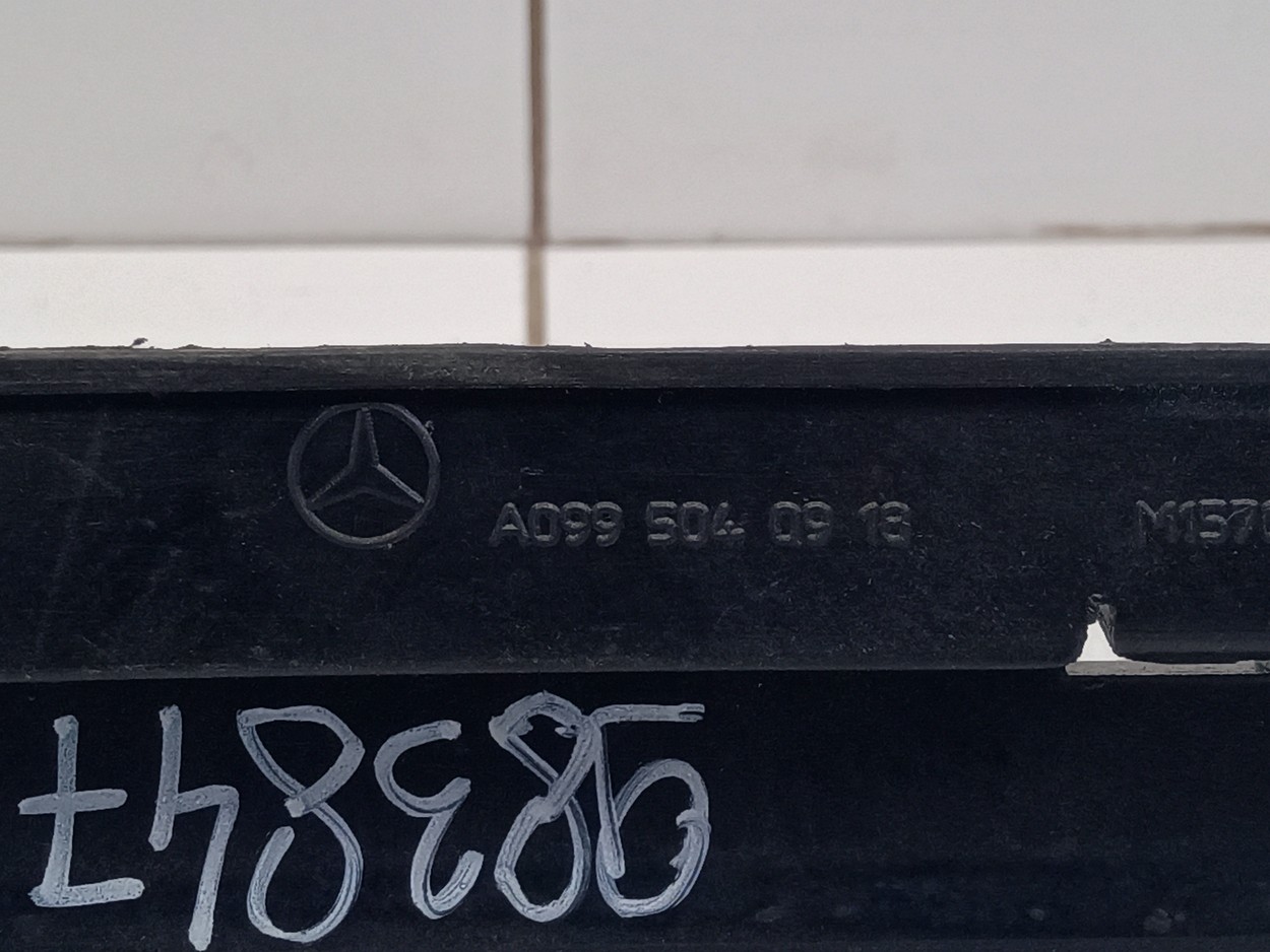 Рамка радиатора Mercedes Benz GL-klasse X166