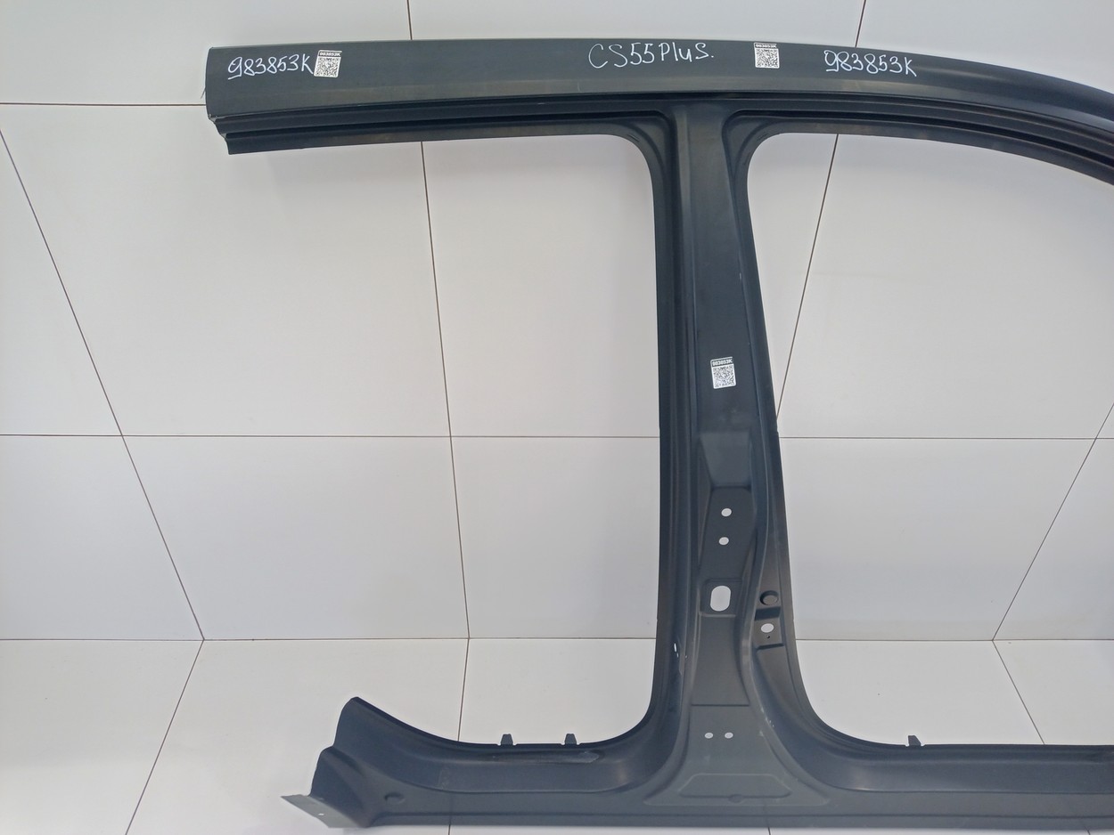 Панель кузова боковая правая Changan CS55Plus