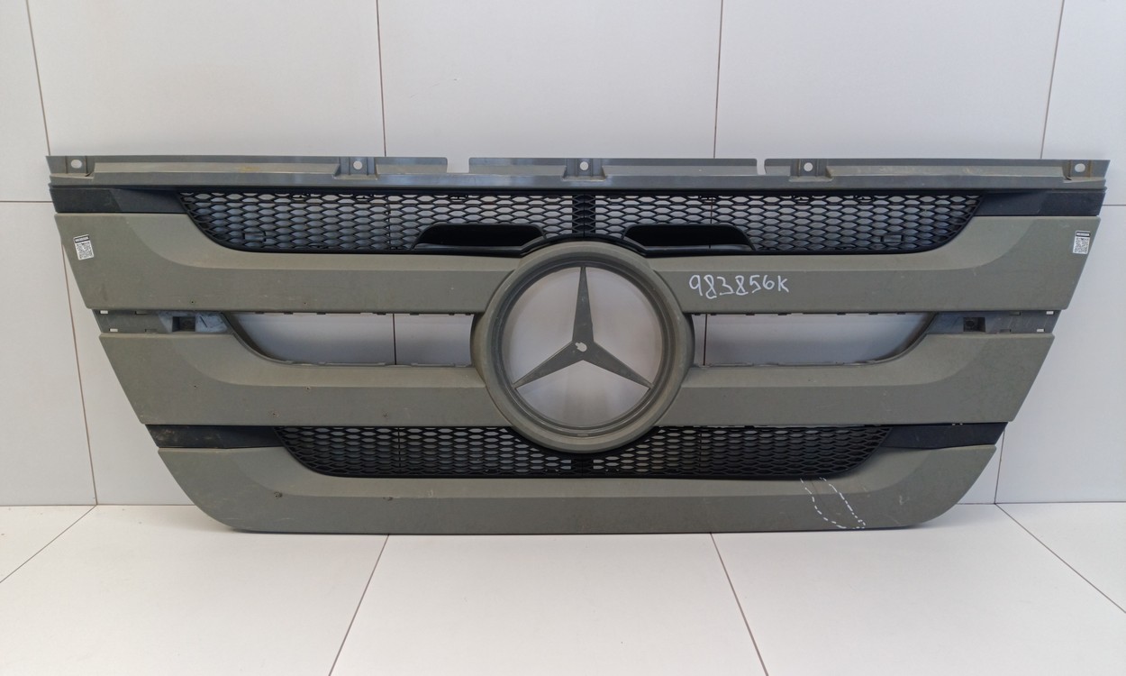 Решётка радиатора Mercedes-Benz Actros 3 (высокая кабина)