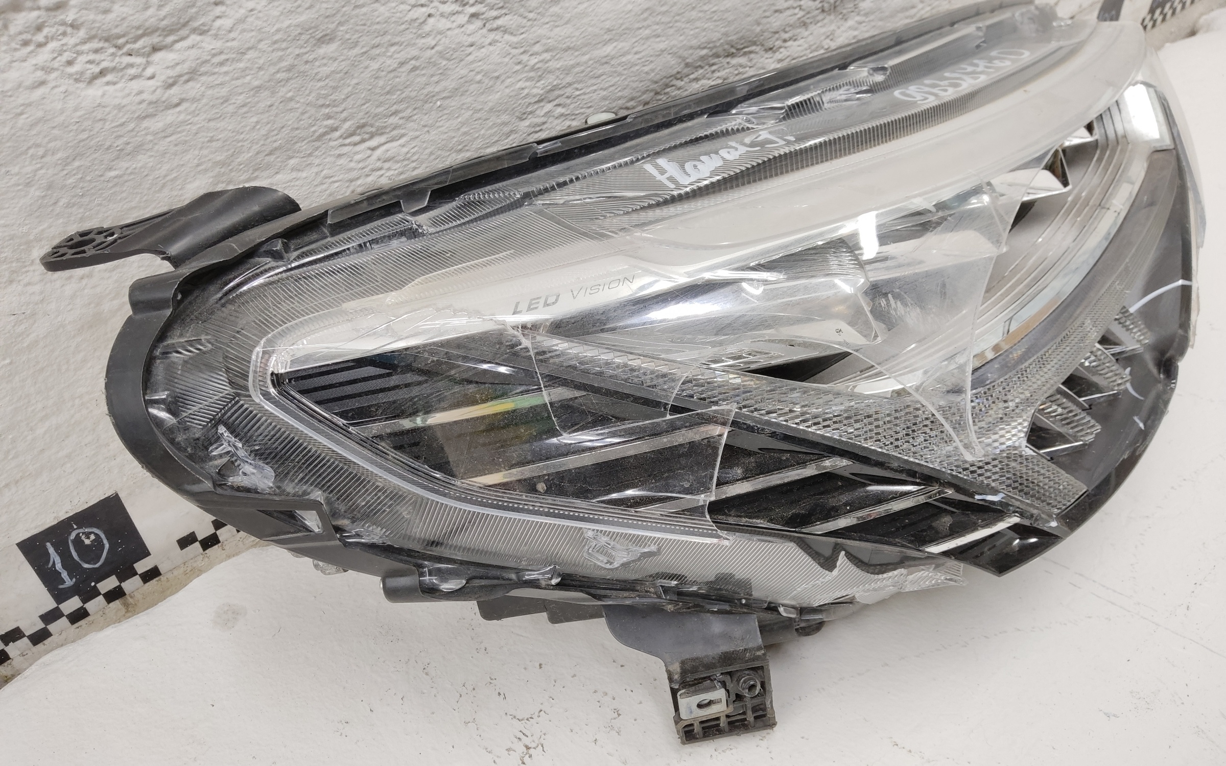Фара передняя правая Haval Jolion LED