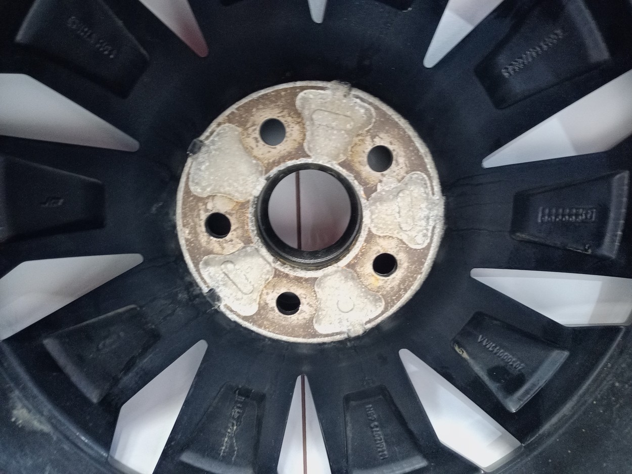 Диск колеса литой Exeed RX R20