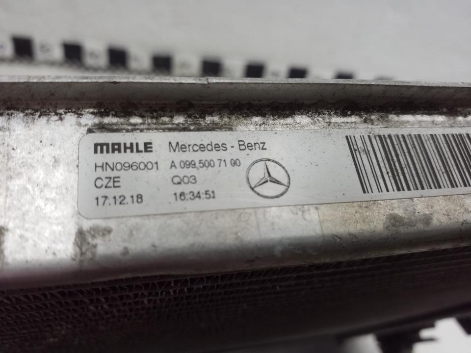 Радиатор охлаждения двигателя Mercedes Benz E-Klasse W213