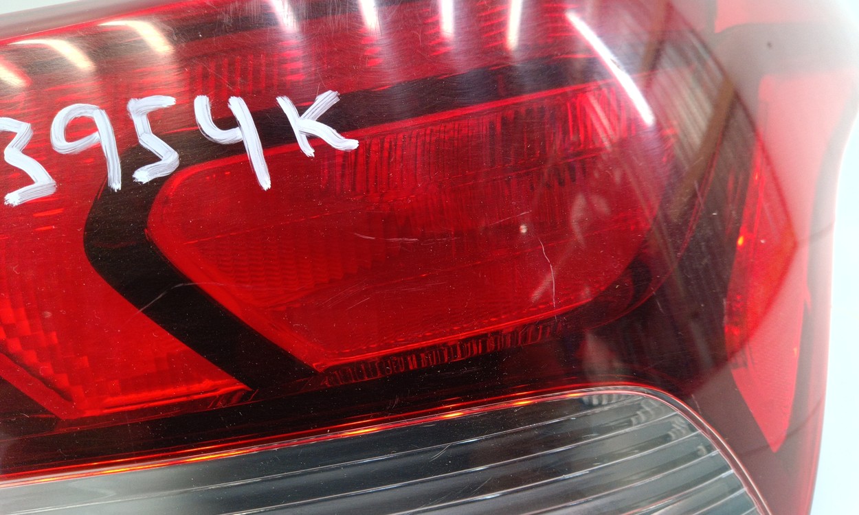 Фонарь задний правый наружный Hyundai Solaris 2 Sedan