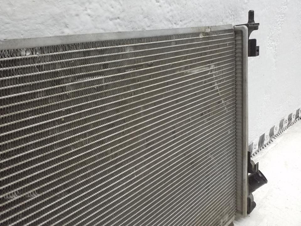 Радиатор охлаждения двигателя Hyundai Creta 2