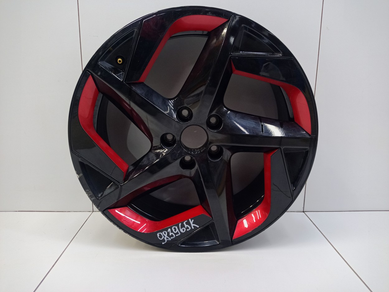 Диск колеса литой Omoda C5 R18 красный