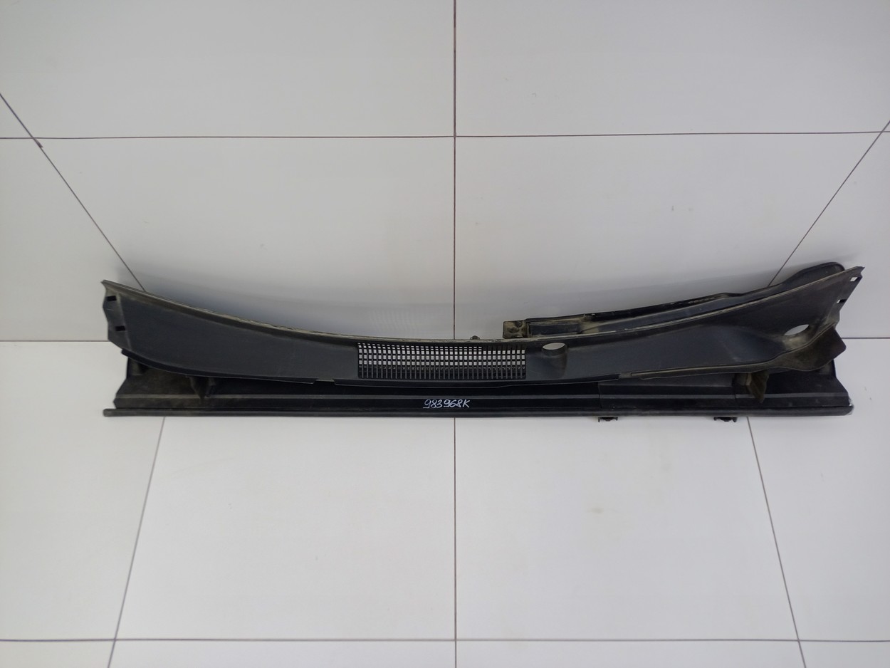 Жабо Toyota RAV4 XA50