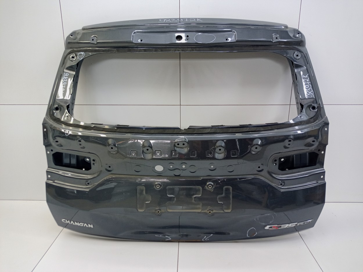 Крышка багажника Changan CS35Plus