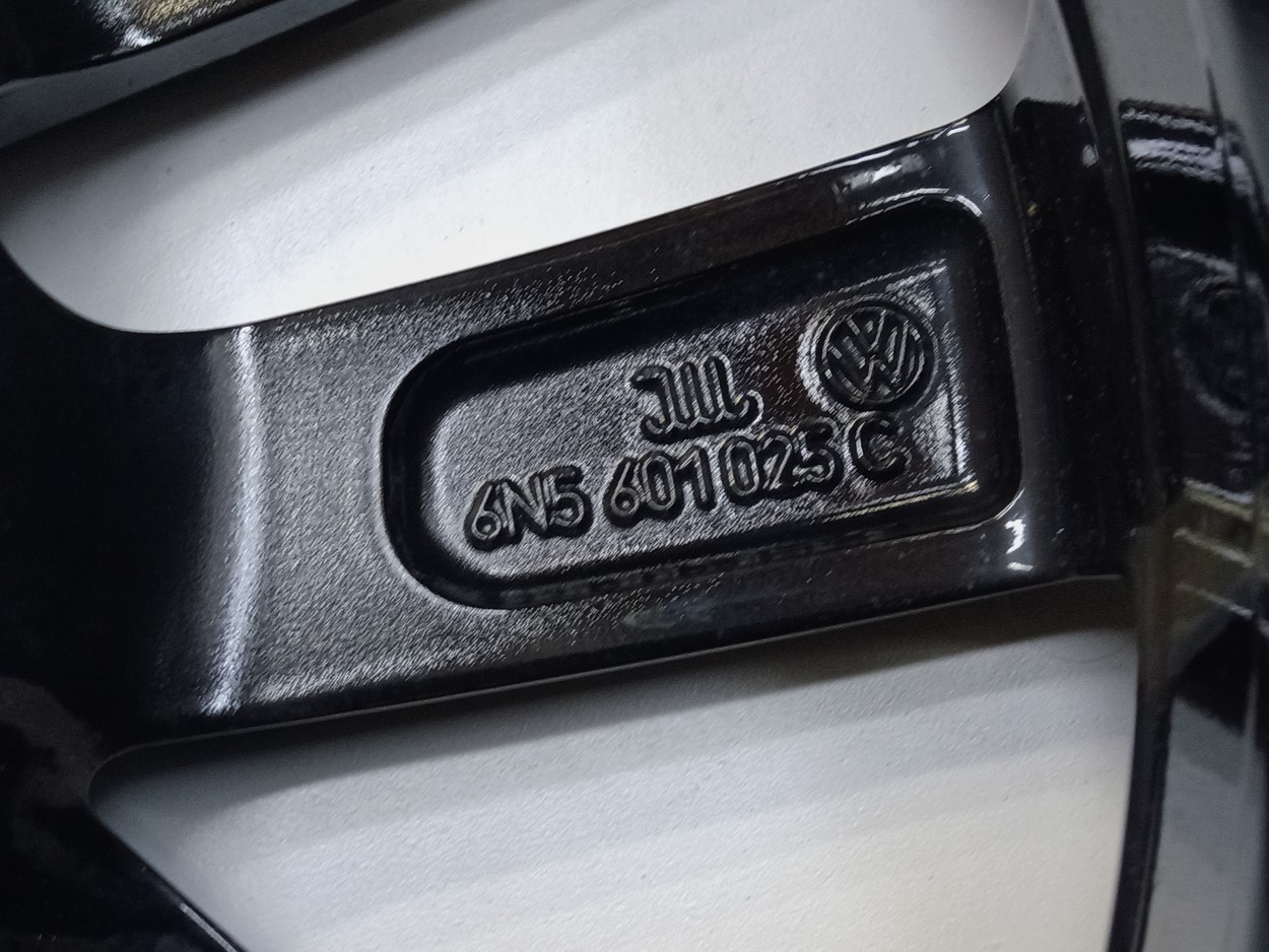 Диск колеса литой Volkswagen Polo 6 R16