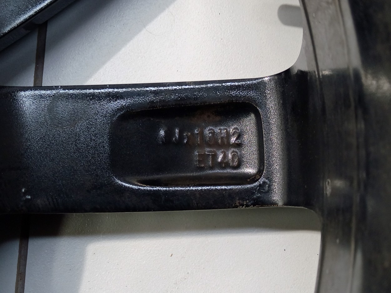 Диск колеса литой Volkswagen Polo 5 R16