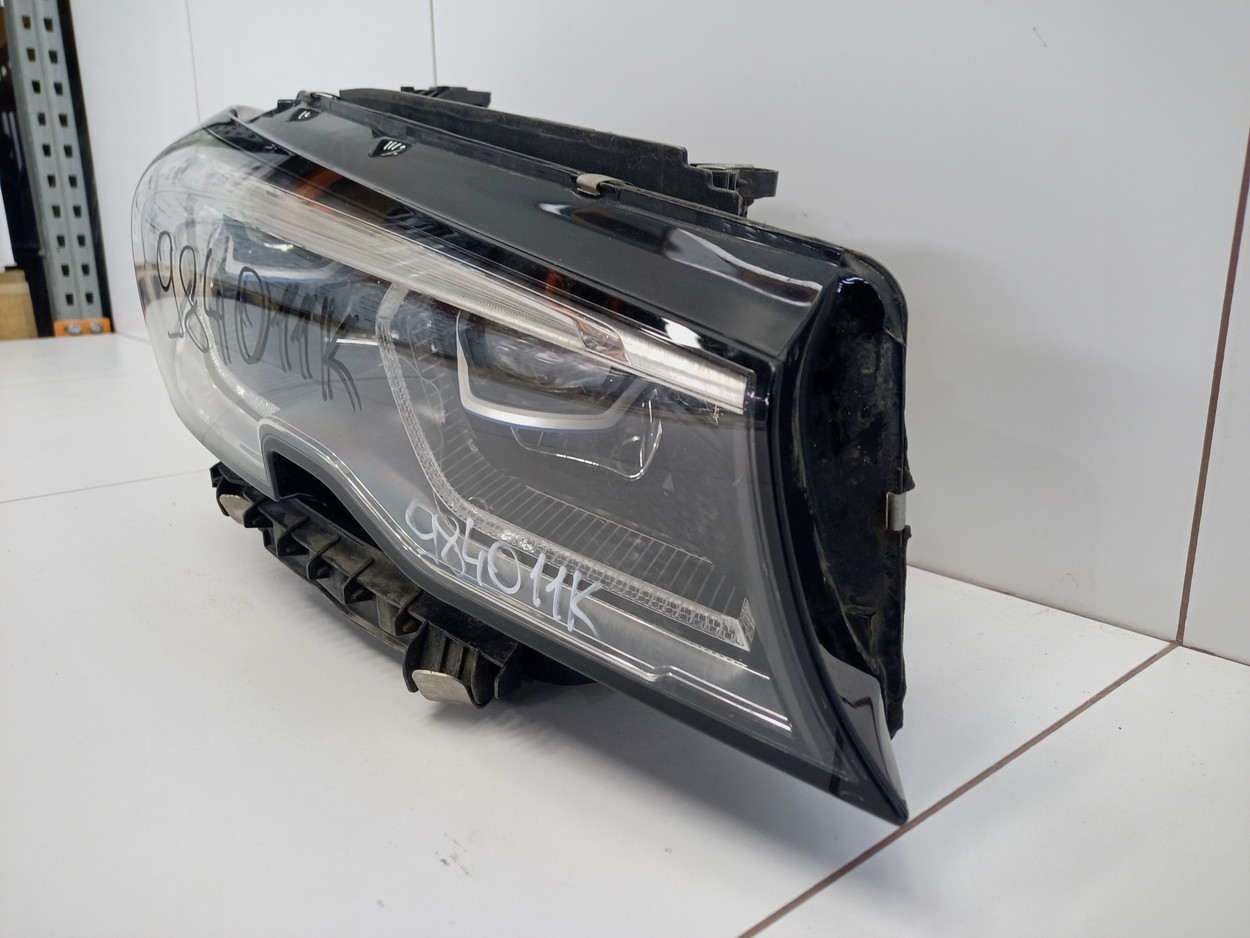 Фара передняя правая BMW 3er G20 Laser