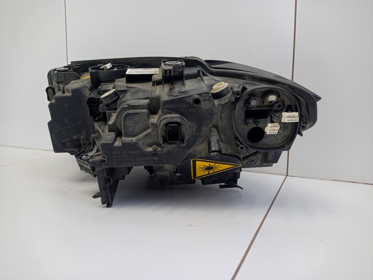 Фара передняя правая BMW 3er G20 Laser