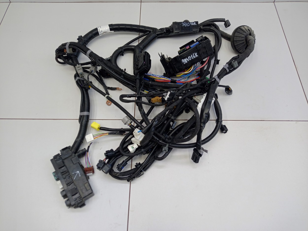 Проводка моторного отсека Nissan Qashqai 2 Restail