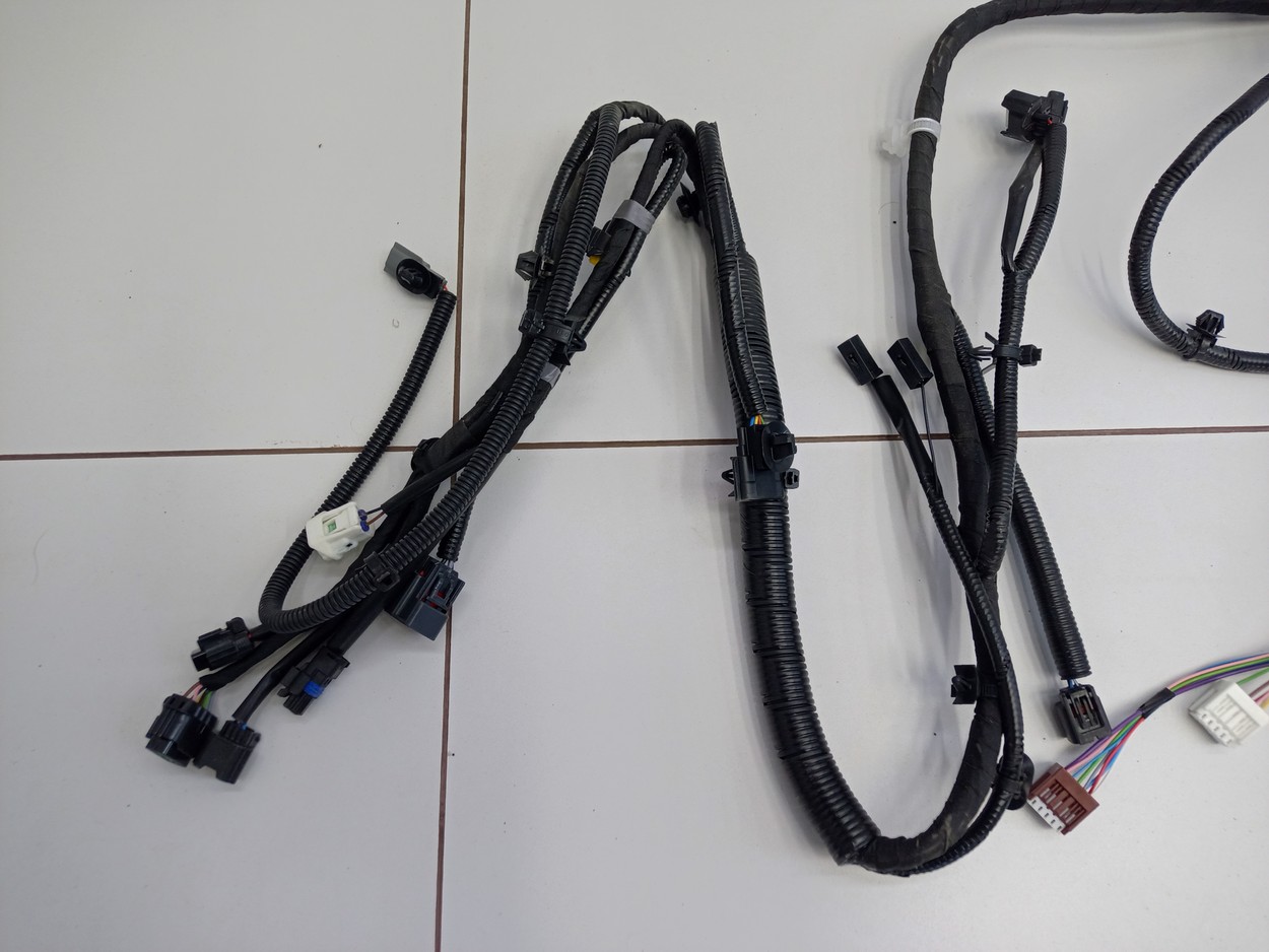 Проводка моторного отсека Nissan Qashqai 2 Restail
