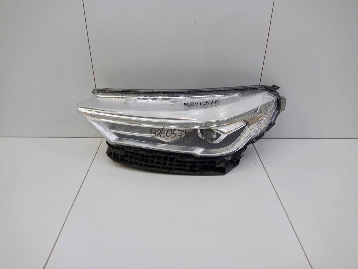 Фара передняя левая Haval M6 2 LED